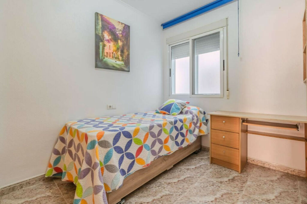 Middle Floor Apartment Playa Del Cura Alicante - image 10