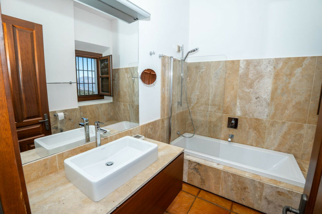 Detached Villa Gaucín Málaga - image 99