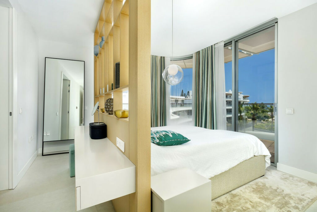 Penthouse Estepona Málaga - image 11