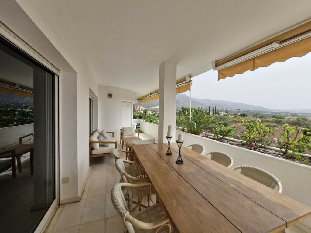 Penthouse The Golden Mile Málaga - image 11
