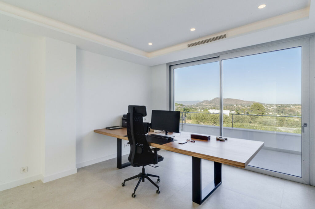 Detached Villa Coín Málaga - image 10