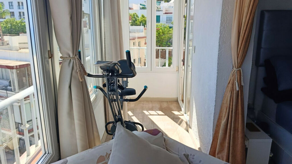 Middle Floor Apartment Torremolinos Málaga - image 11