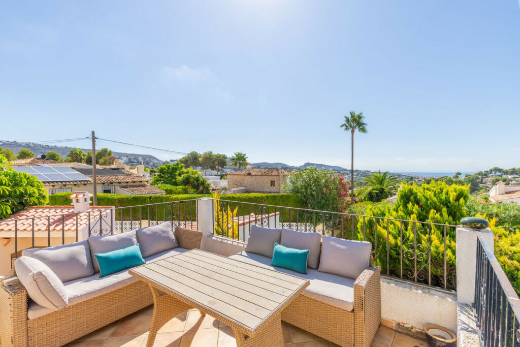 Detached Villa Moraira Alicante - image 11