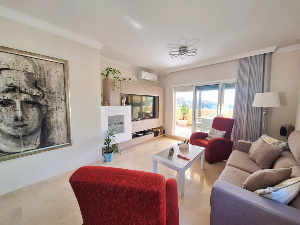 Duplex Elviria Málaga - image 11