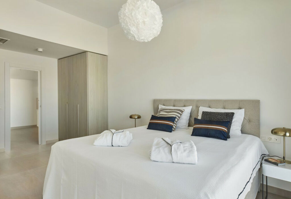 Penthouse Duplex Higueron Málaga - image 11