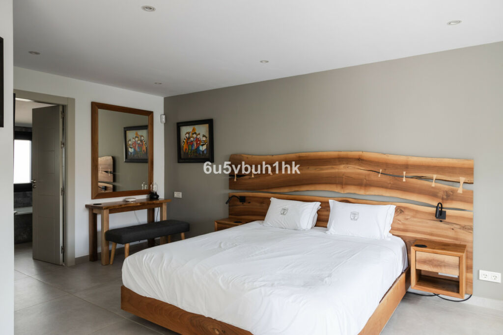 Townhouse El Rosario Málaga - image 11