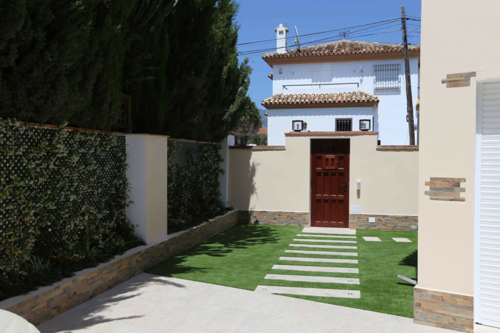 Detached Villa San Pedro de Alcántara Málaga - image 11