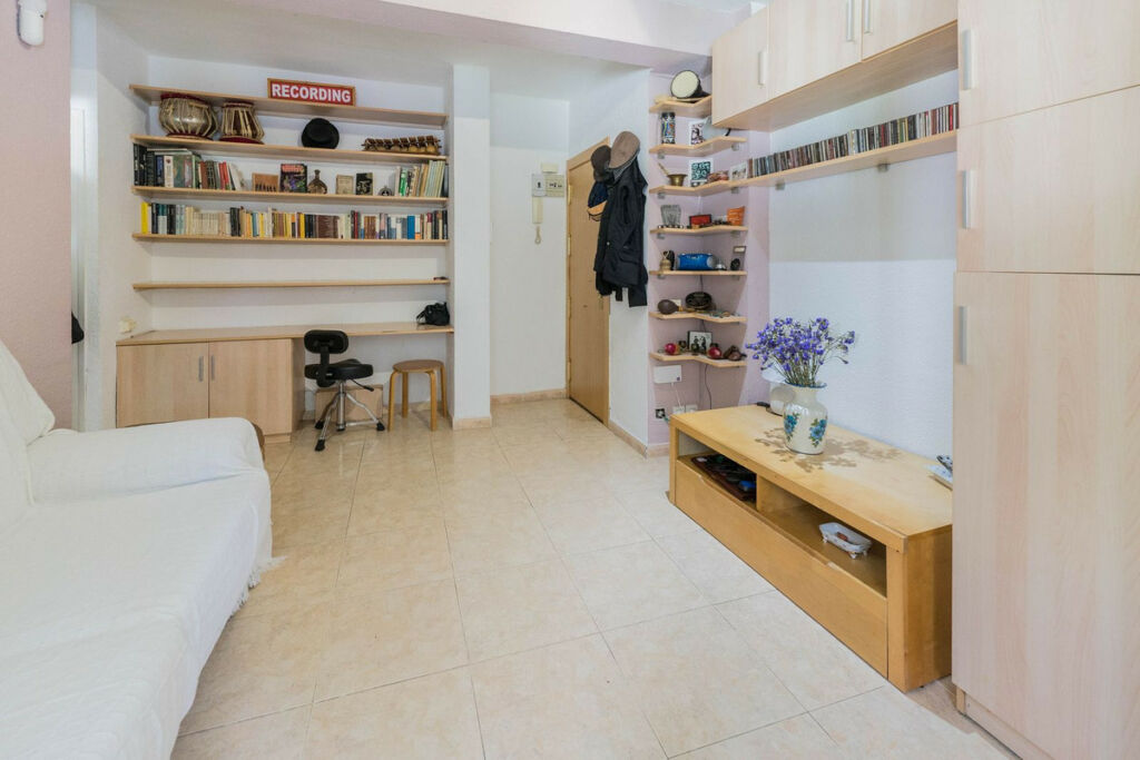 Middle Floor Apartment Calahonda Málaga - image 11