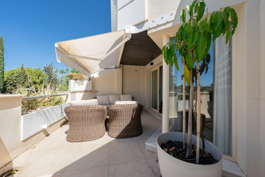 Penthouse Duplex Nueva Andalucía Málaga - image 11