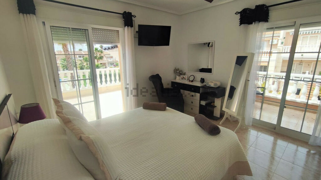 Semi-Detached House Ciudad Quesada Alicante - image 11