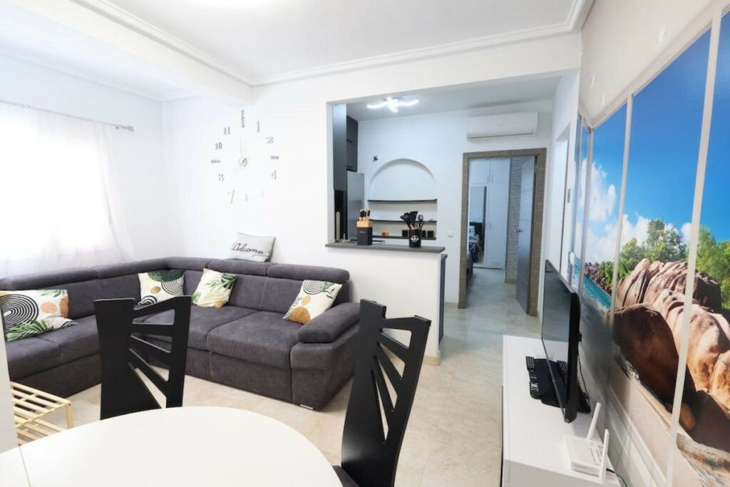 Ground Floor Apartment Torrevieja Alicante - image 11