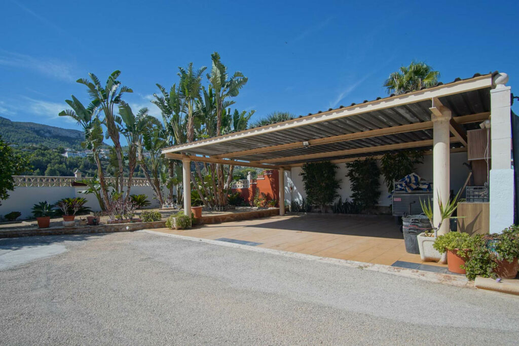 Detached Villa Denia Alicante - image 11