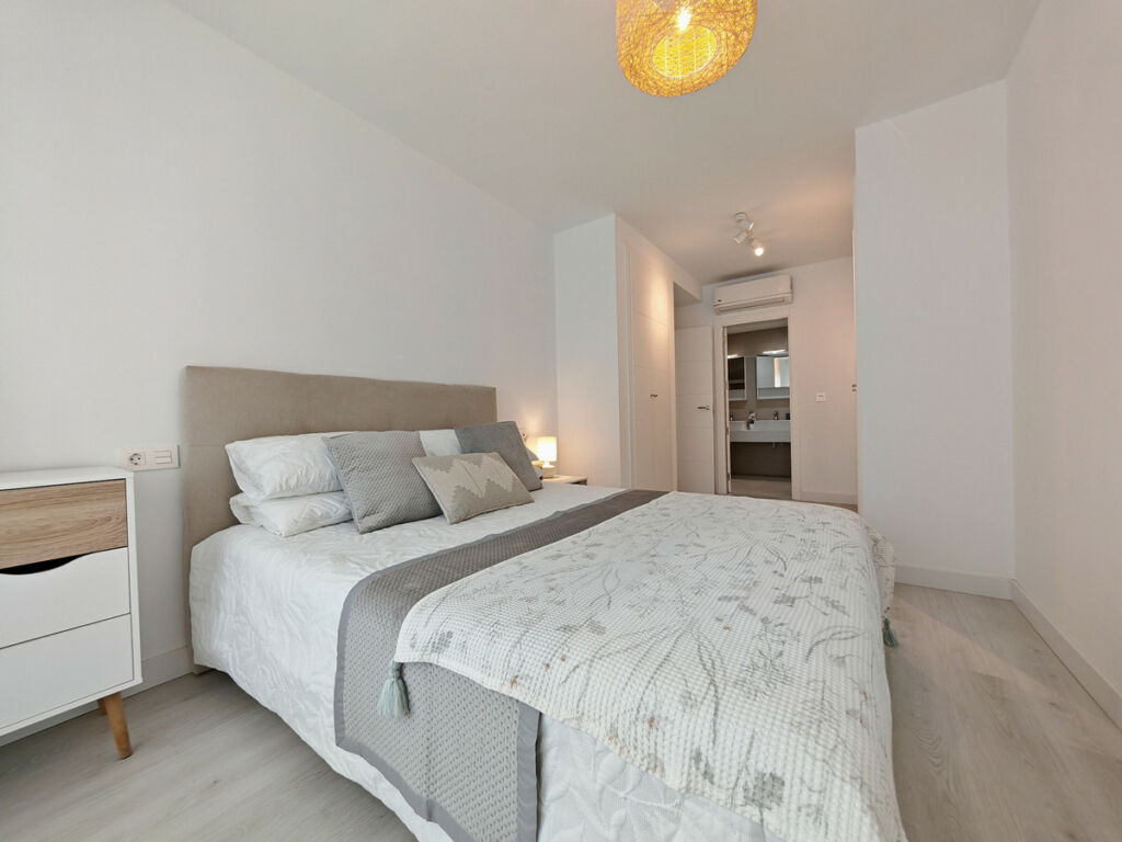 Middle Floor Apartment Mijas Costa Málaga - image 11