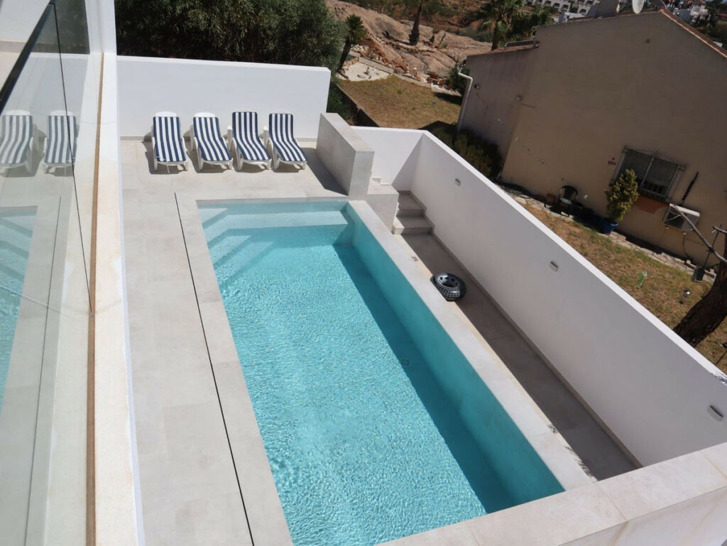 Detached Villa Torreguadiaro Cádiz - image 11