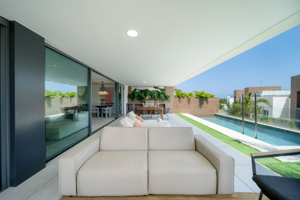 Duplex Cabopino Málaga - image 11