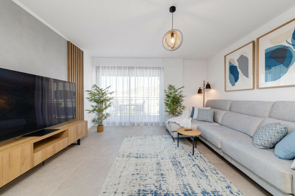 Middle Floor Apartment Calpe Alicante - image 11