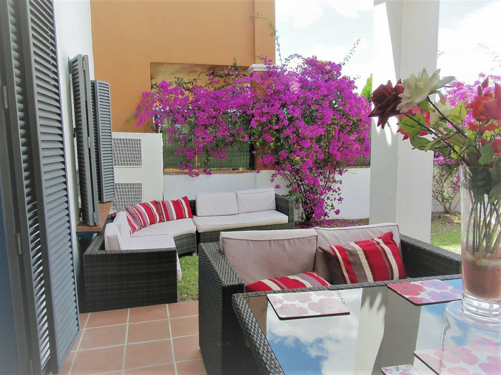 Townhouse Guadalmina Alta Málaga - image 11