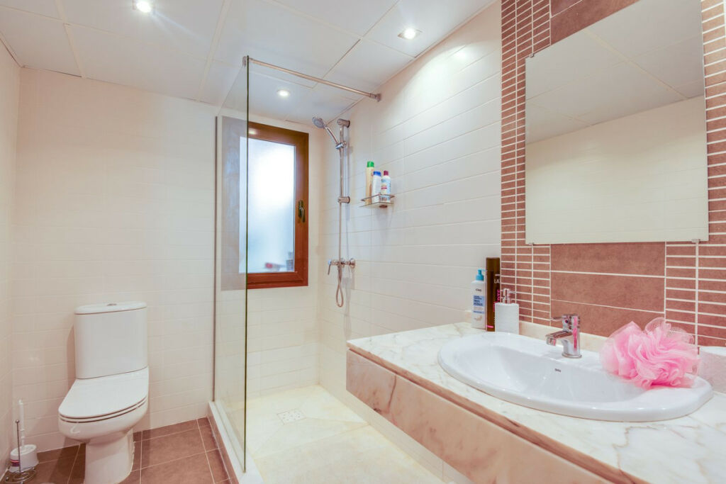 Ground Floor Apartment New Golden Mile Málaga - image 13