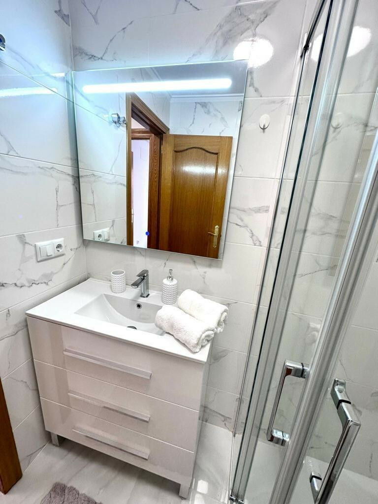 Middle Floor Apartment Playa Del Cura Alicante - image 11