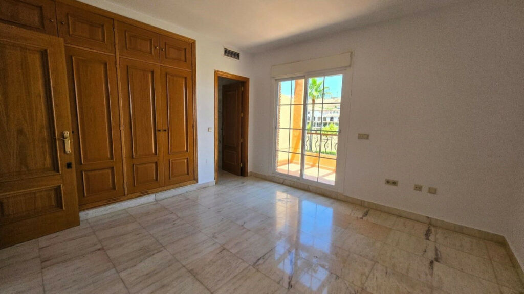 Townhouse La Cala de Mijas Málaga - image 11