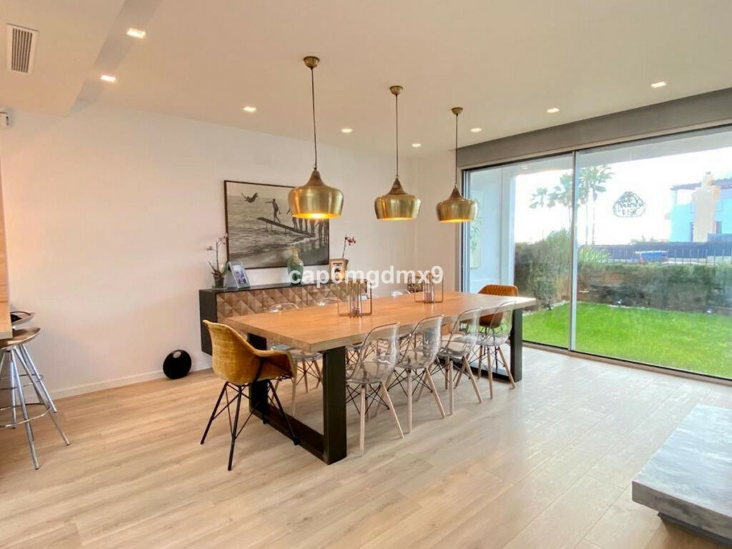 Semi-Detached House Bahía de Marbella Málaga - image 11