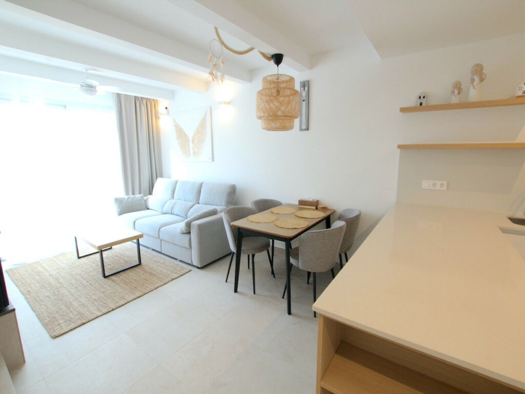 Detached Villa La Marina Alicante - image 11
