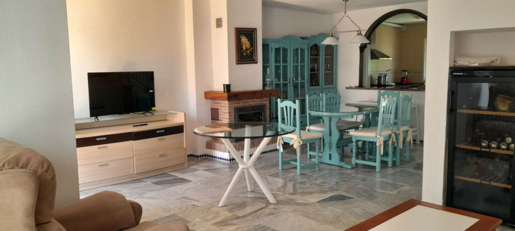 Townhouse Manilva Málaga - image 11