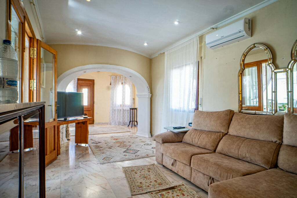 Detached Villa Benissa Alicante - image 11