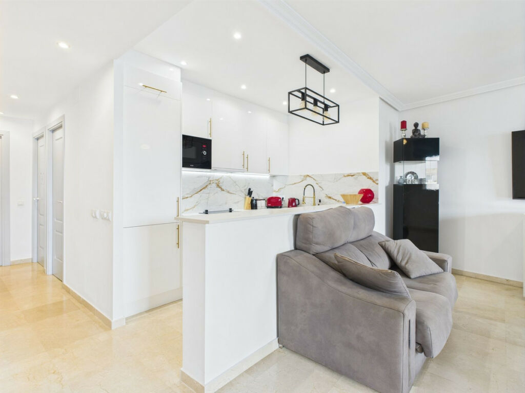 Ground Floor Apartment La Duquesa Málaga - image 11