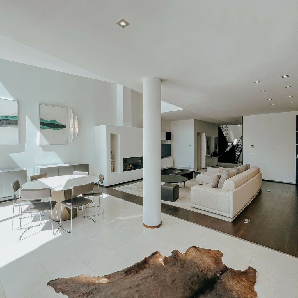 Townhouse Sierra Blanca Málaga - image 11