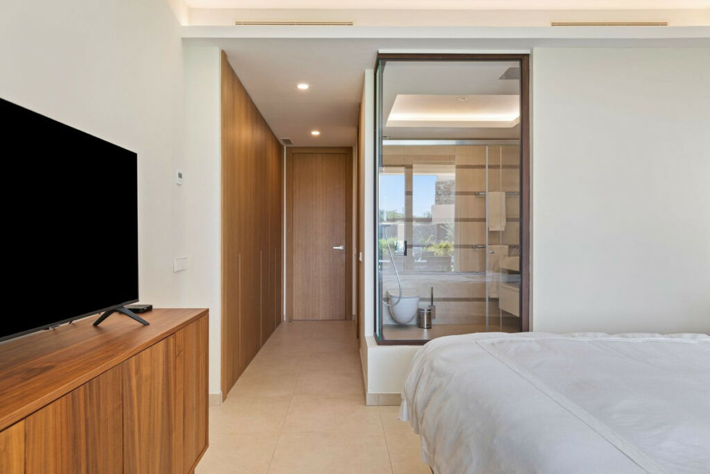 Ground Floor Apartment Benahavís Málaga - image 11