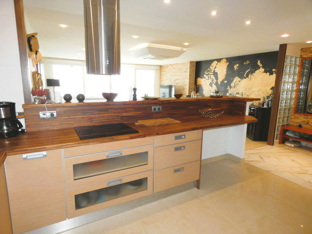 Middle Floor Apartment Torrevieja Alicante - image 11
