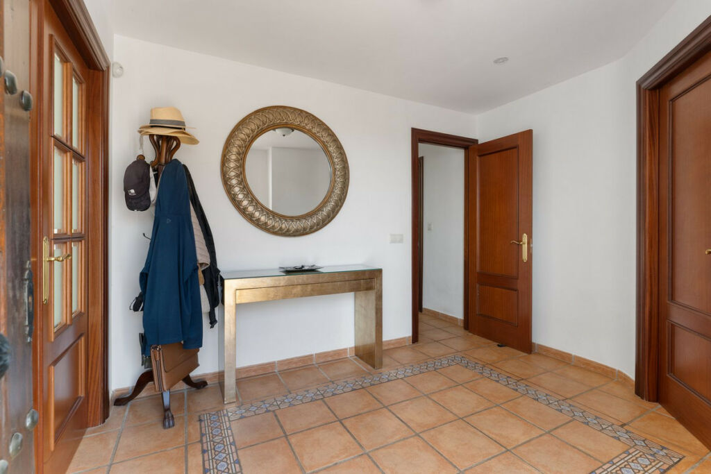 Detached Villa Coín Málaga - image 11
