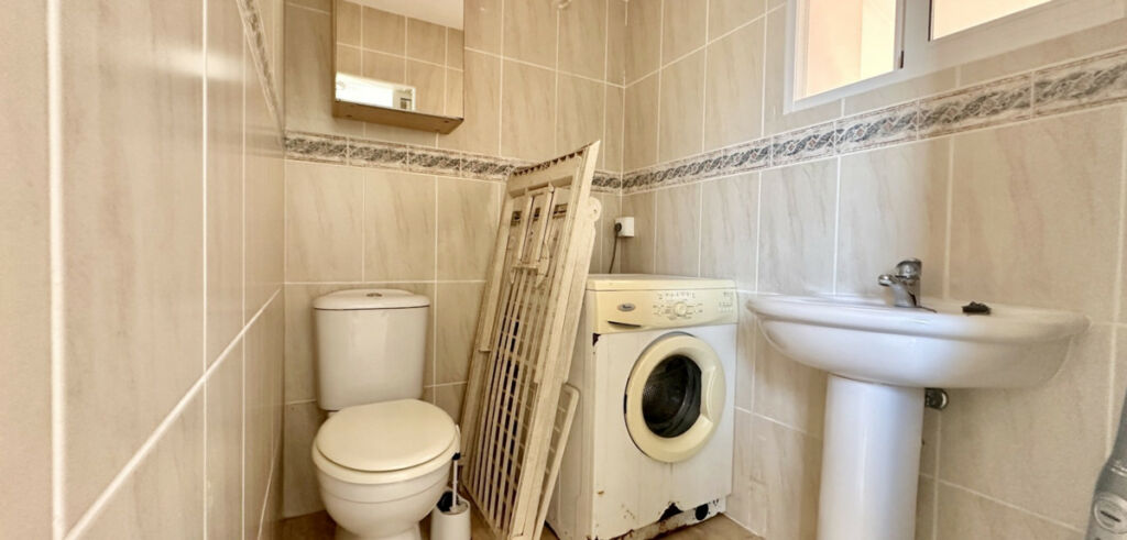 Townhouse Guardamar del Segura Alicante - image 11