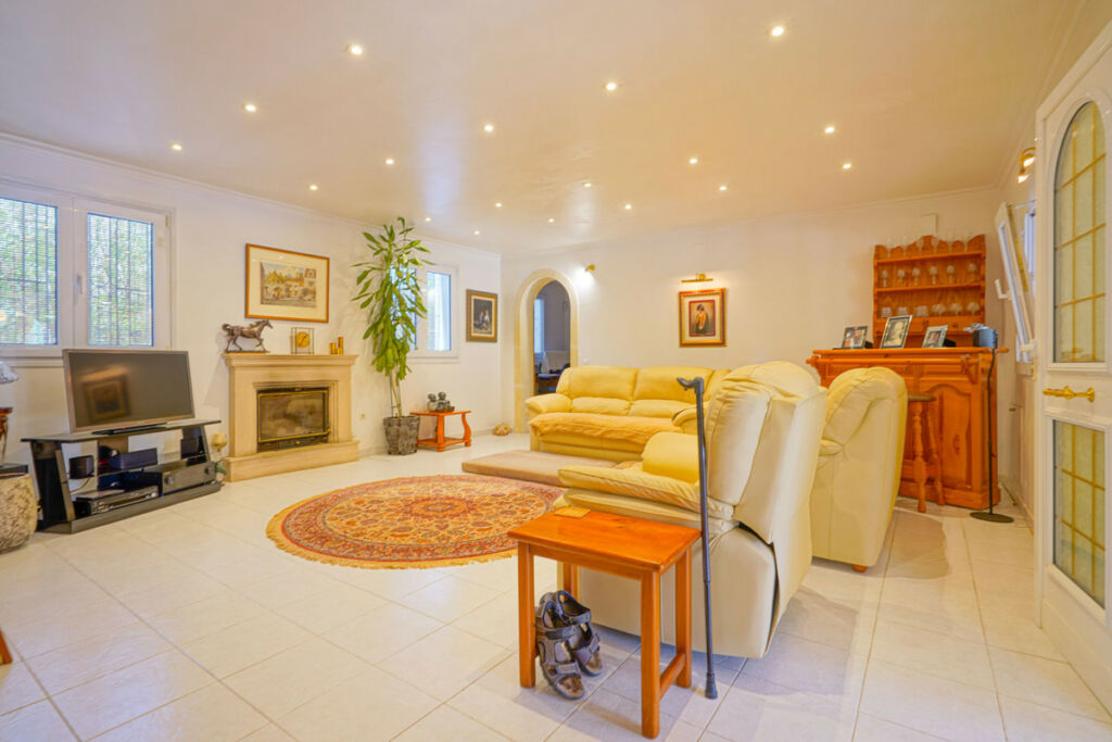 Detached Villa Javea Alicante - image 11