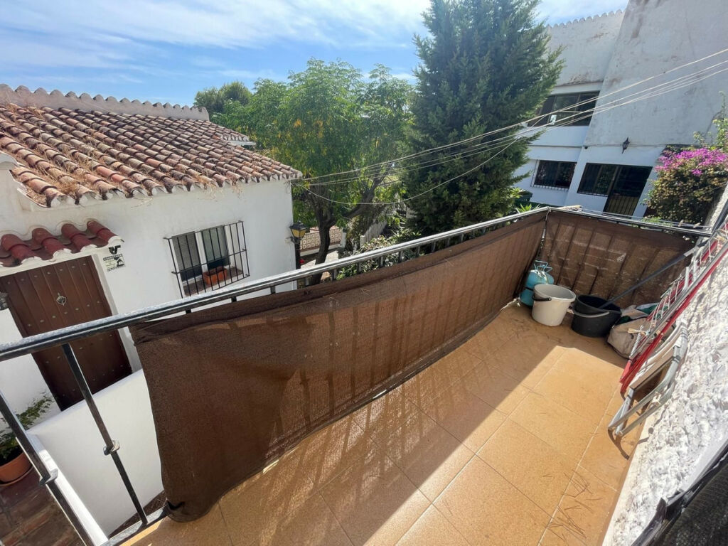 Detached Villa Torremuelle Málaga - image 11
