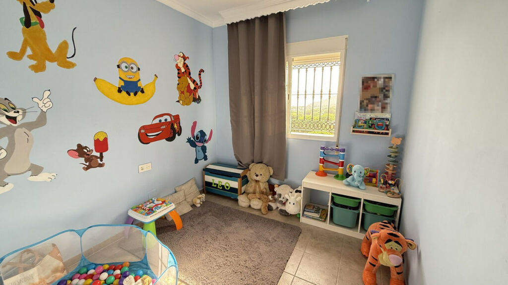 Detached Villa Alhaurín de la Torre Málaga - image 11