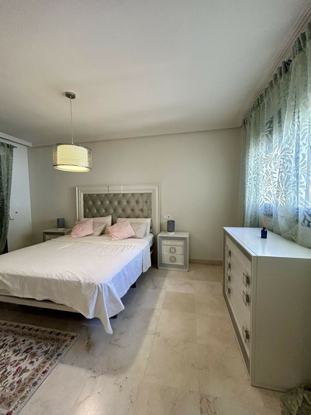 Middle Floor Apartment Los Arqueros Málaga - image 11
