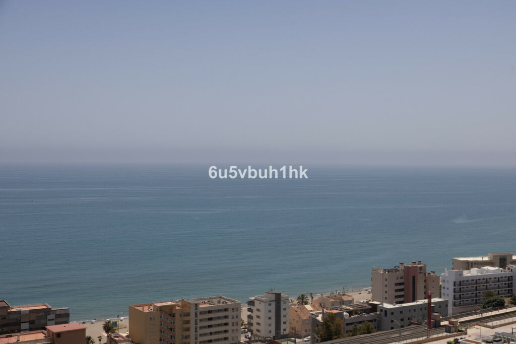 Penthouse Fuengirola Málaga - image 11