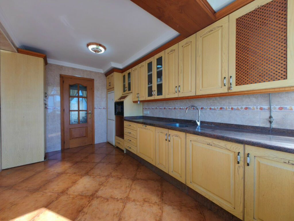 Middle Floor Apartment San Pedro de Alcántara Málaga - image 11