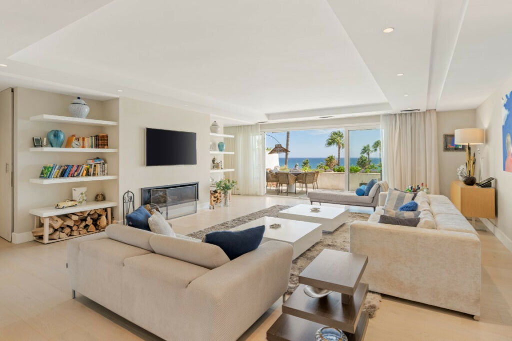 Penthouse Puerto Banús Málaga - image 3