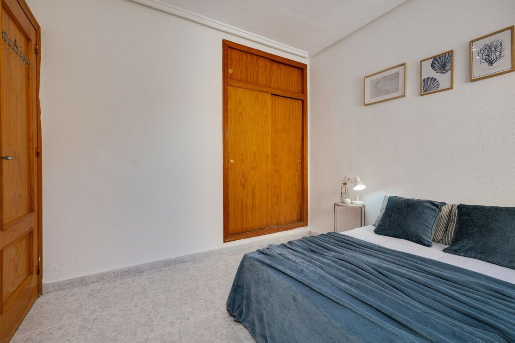 Bungalow Torrevieja Alicante - image 11