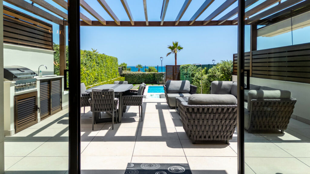 Townhouse Estepona Málaga - image 11