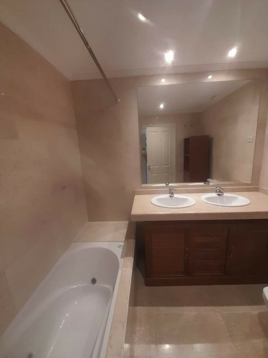 Ground Floor Apartment Estepona Málaga - image 11