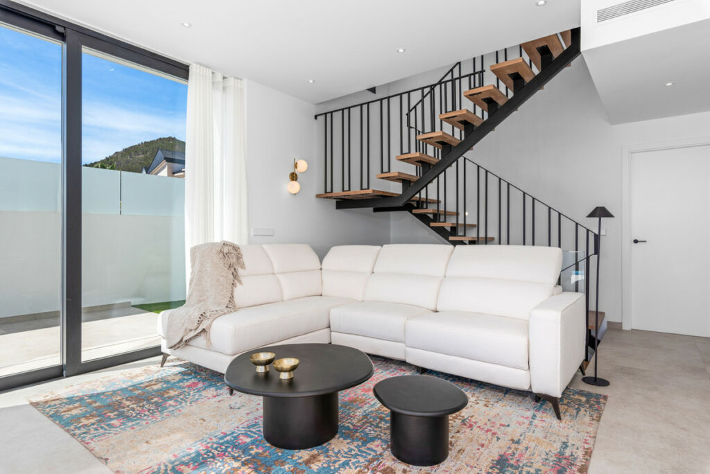 Detached Villa Polop Alicante - image 11