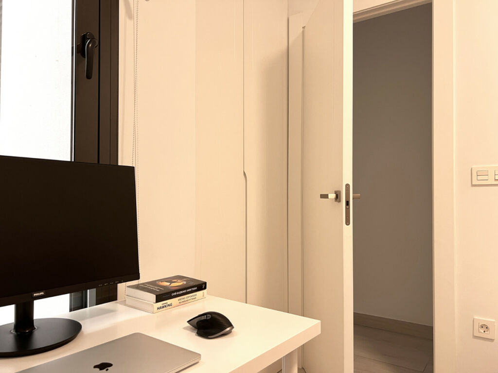 Middle Floor Apartment Playa Del Cura Alicante - image 11