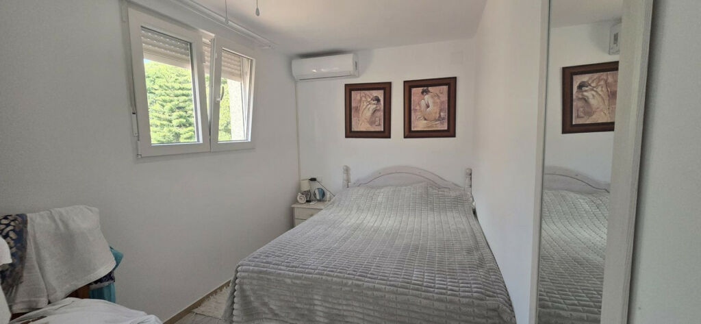 Semi-Detached House Torrevieja Alicante - image 11