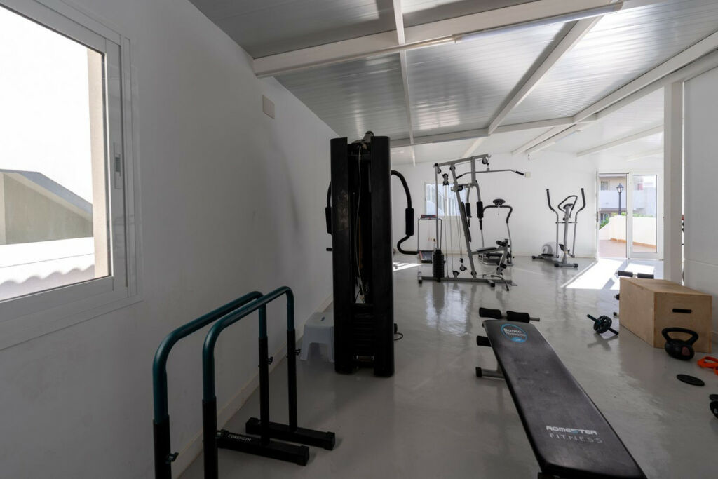 Ground Floor Apartment Fuengirola Málaga - image 11