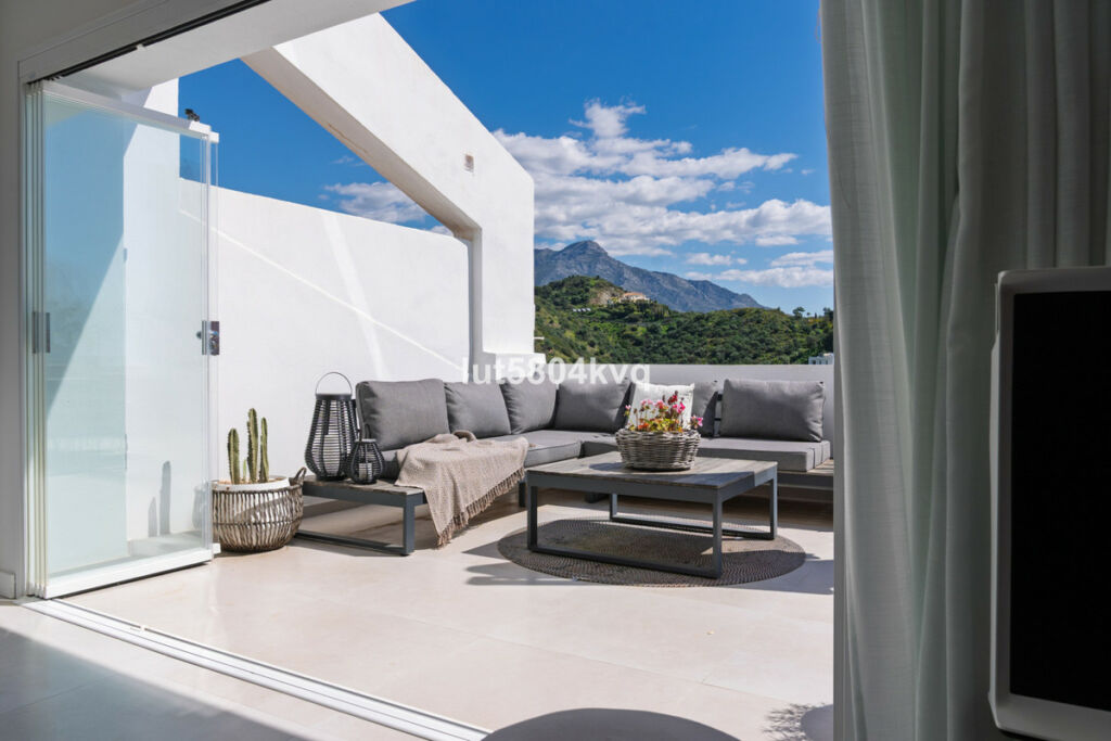 Penthouse La Quinta Málaga - image 11