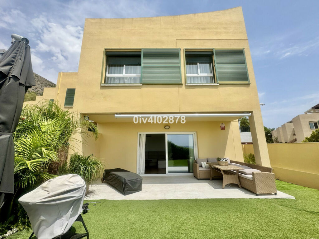 Townhouse Benalmadena Málaga - image 11